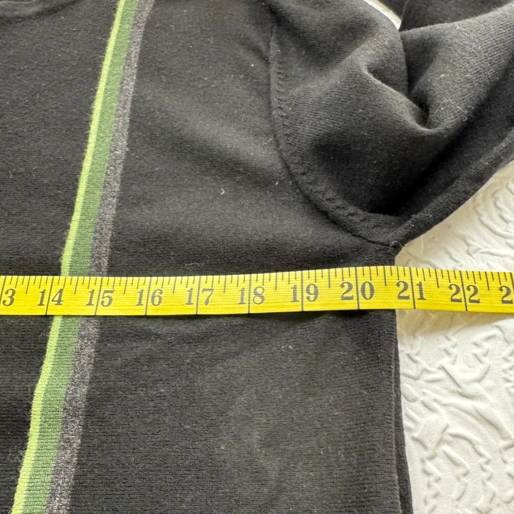 Vintage Banana Republic Wool Sweater Mens‎ Large Black/Green Stripe